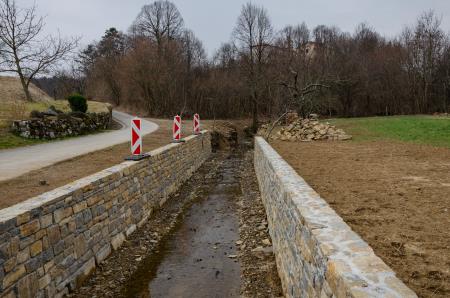 Urejanje struge Glinščice in Saridovega potoka za večjo poplavno varnost in urejenost območja 5